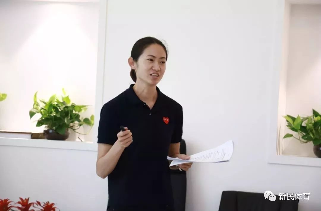 篮球世界冠军_中国第一个篮球世界冠军_篮球世界大赛冠军