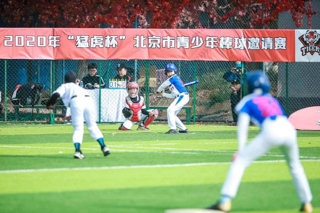 小武基体育中心电话_小武基体育健身中心_小武基篮球馆